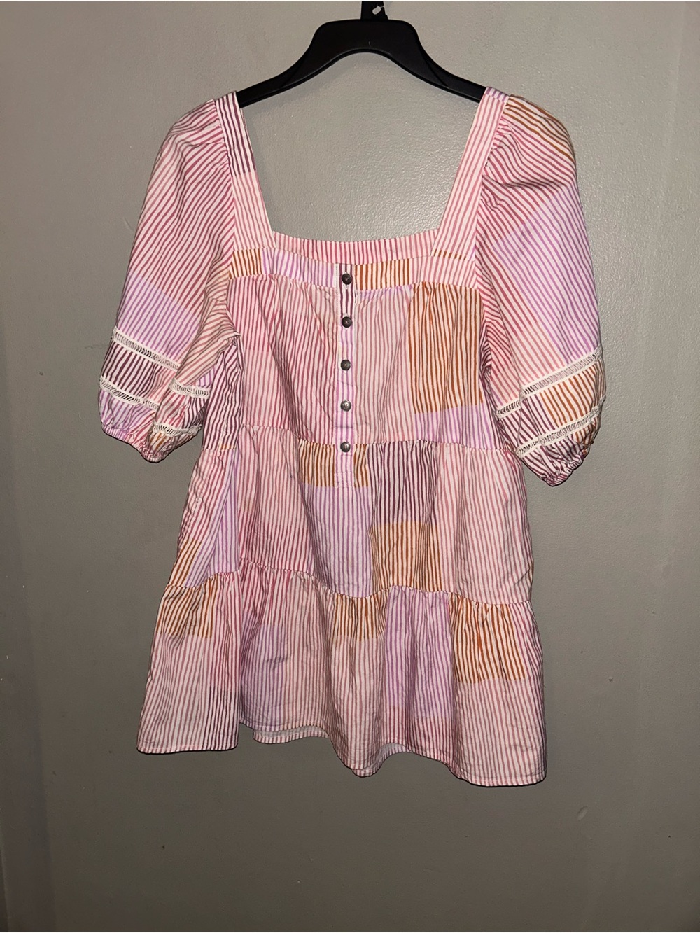 Maeve Shirt - Gable Tiered Tunic pink/white print - Picture 3 of 11